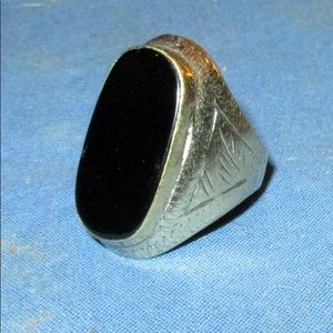Antique onyx and alpaca silver ring size 9